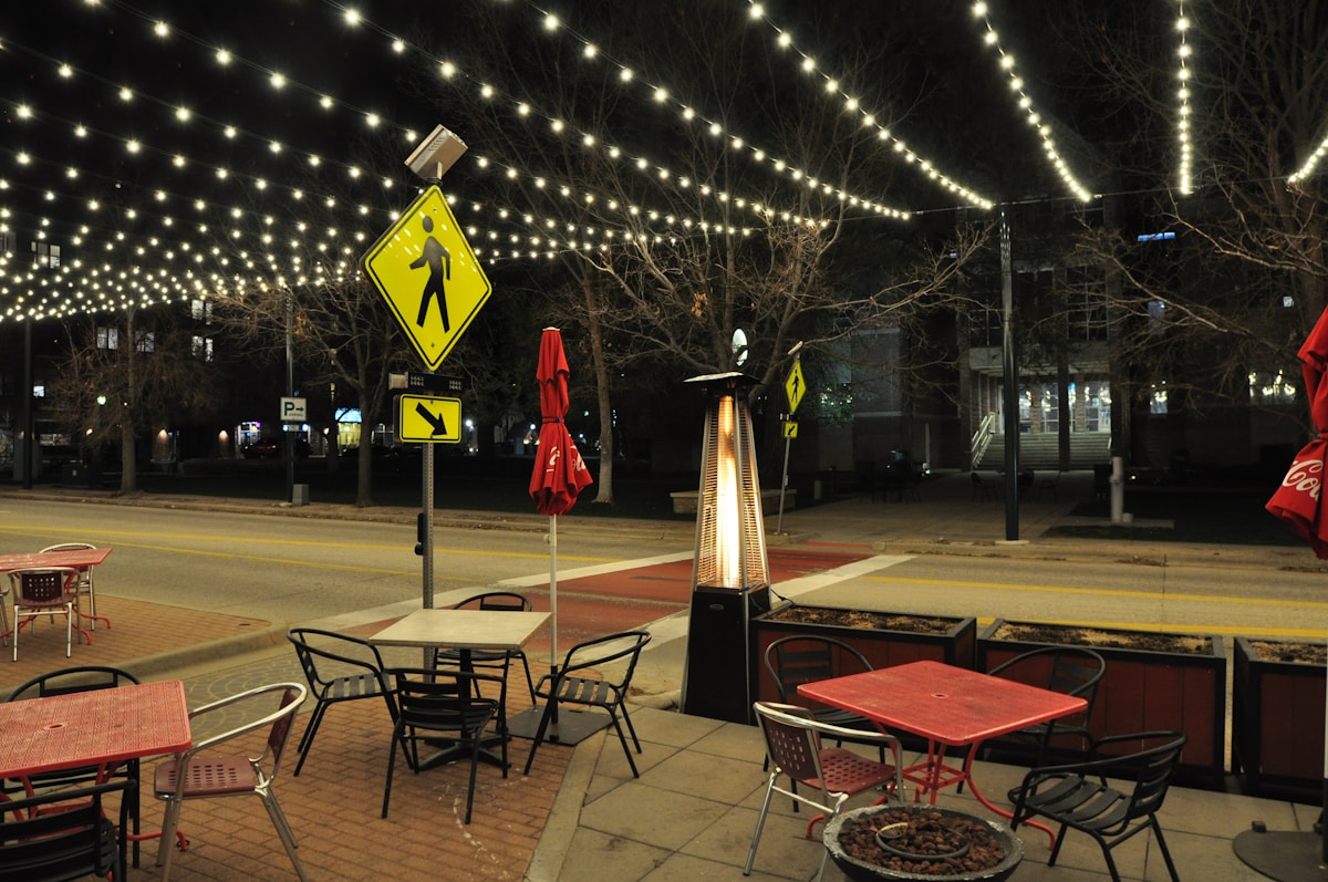 Downtown Winter Garden on a warm spring morning